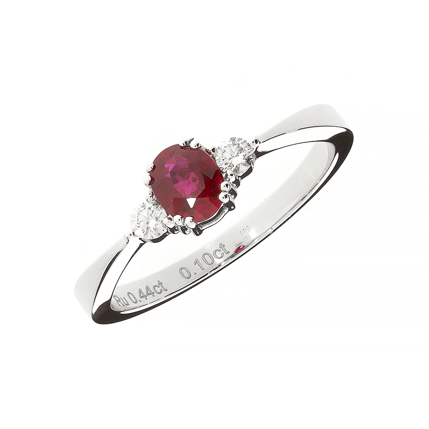 Diamond ring with a Ruby