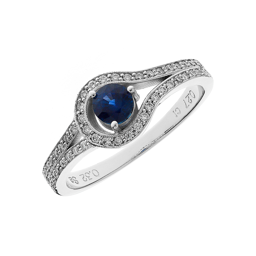 Diamond ring with Sapphire