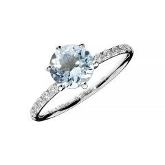 Ring with aquamarine and diamonds