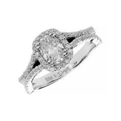 Engagement rings with synthetic moissanite